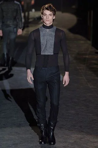 Look 15